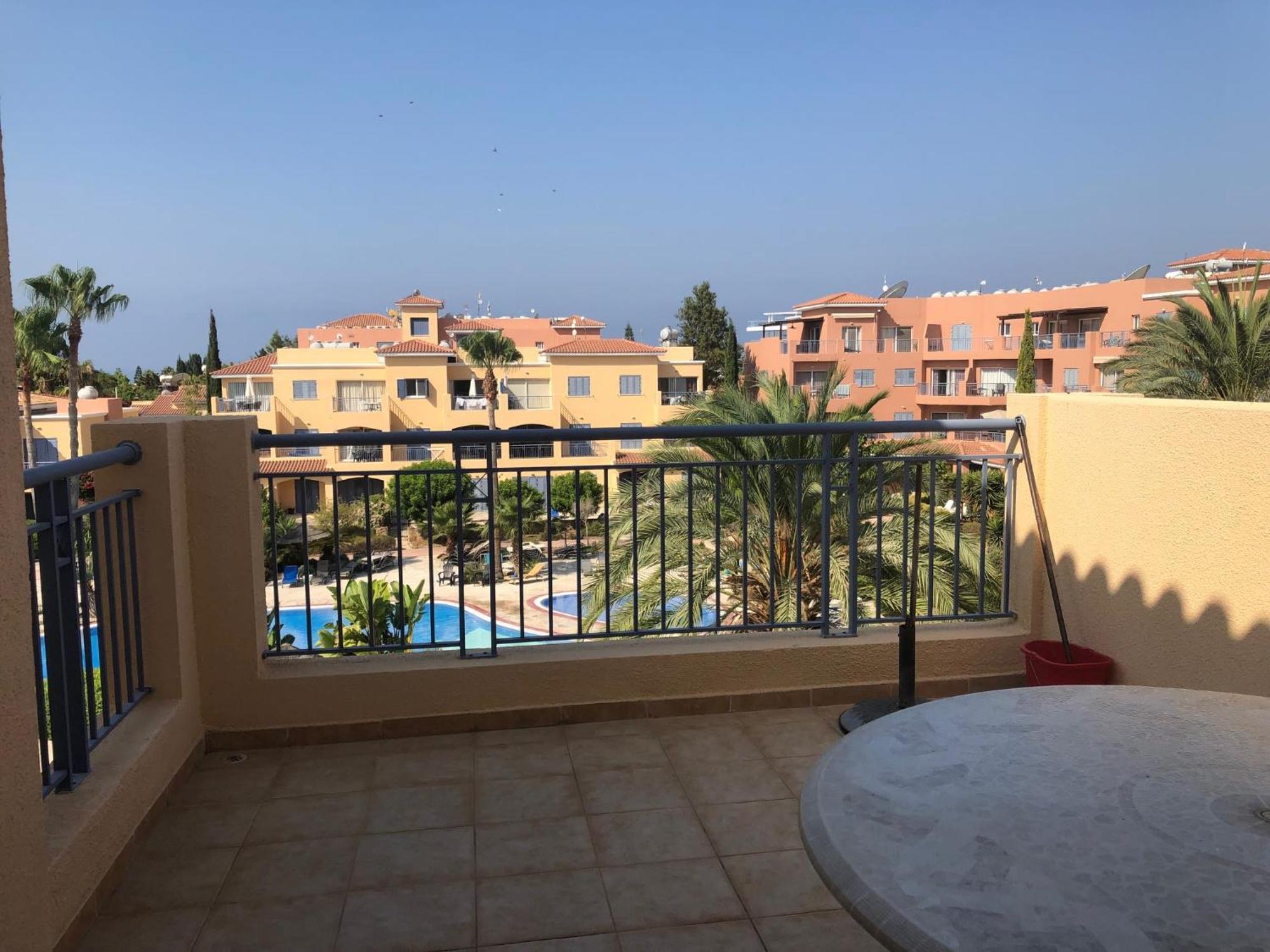 Limnaria Gardens - 1 Bedroom, Sunny Apartment With Stunning Pool Views Пафос Екстер'єр фото